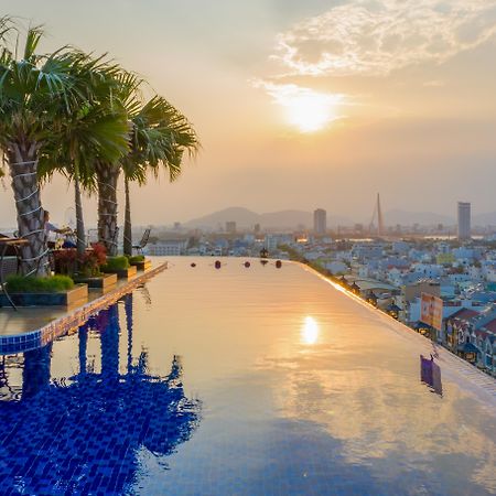 Sea Queen Hotel Da Nang Eksteriør billede