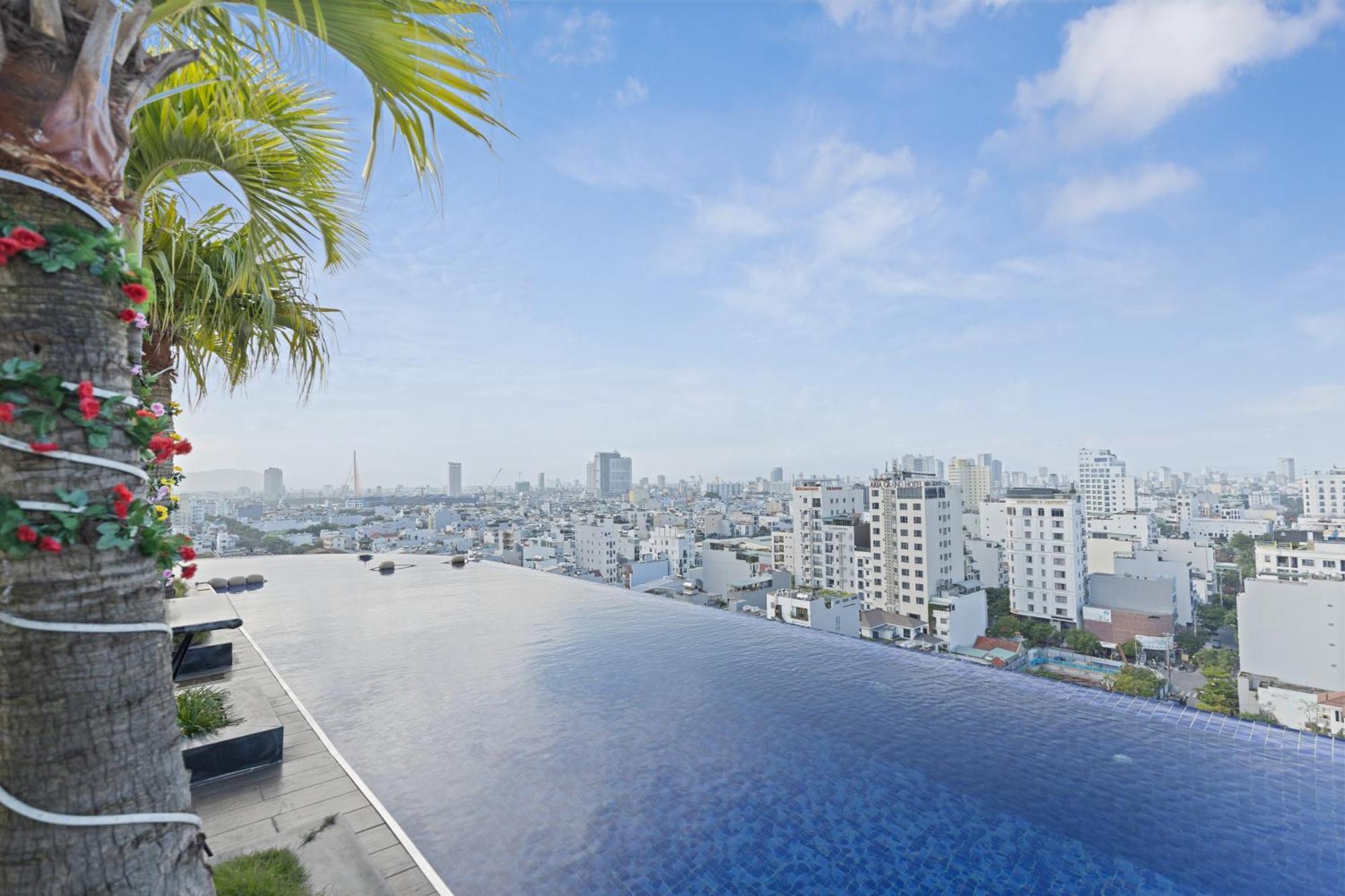 Sea Queen Hotel Da Nang Eksteriør billede